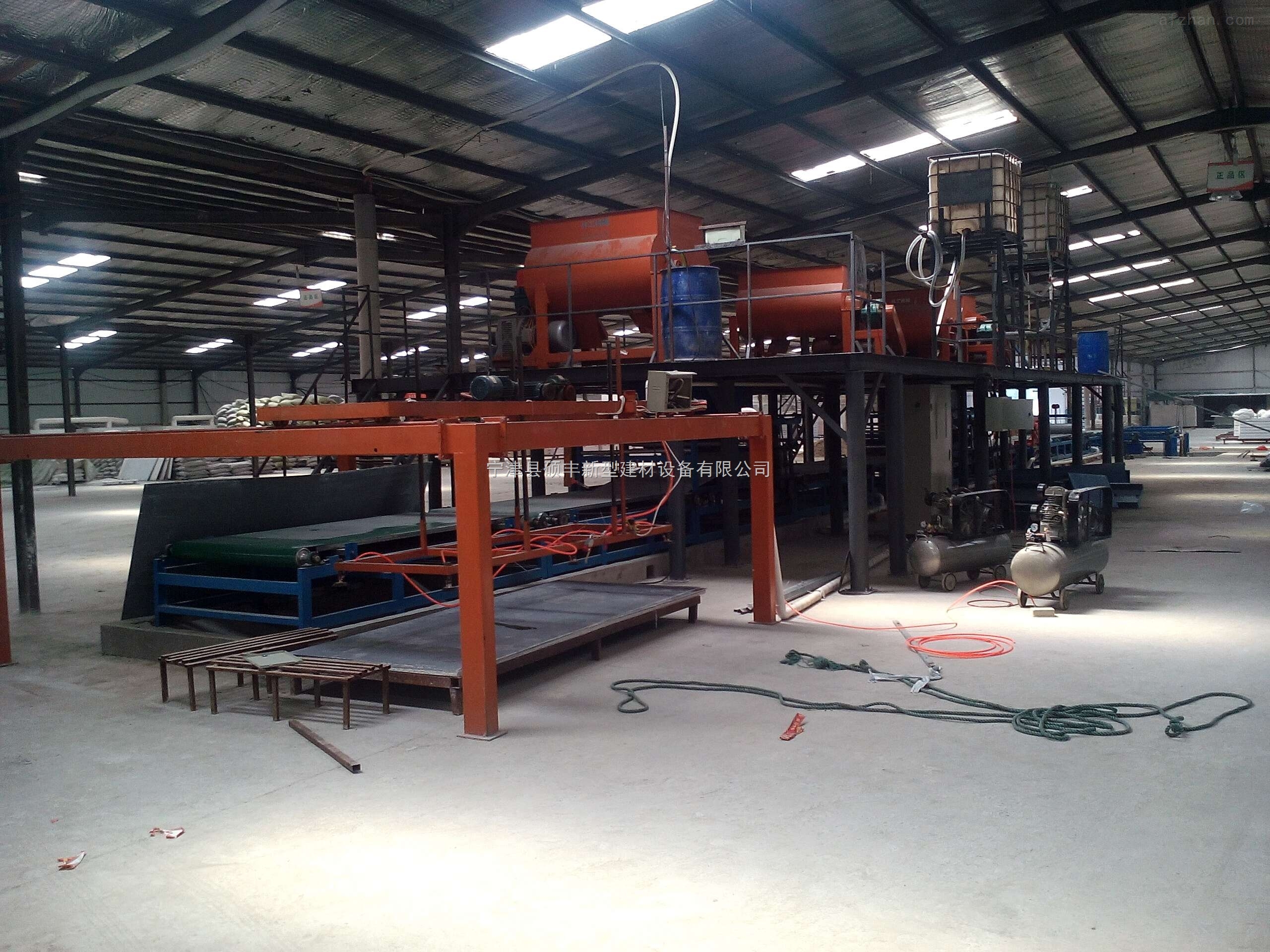 全新匀质颗粒聚苯板设备优质匀质外墙保温板设备